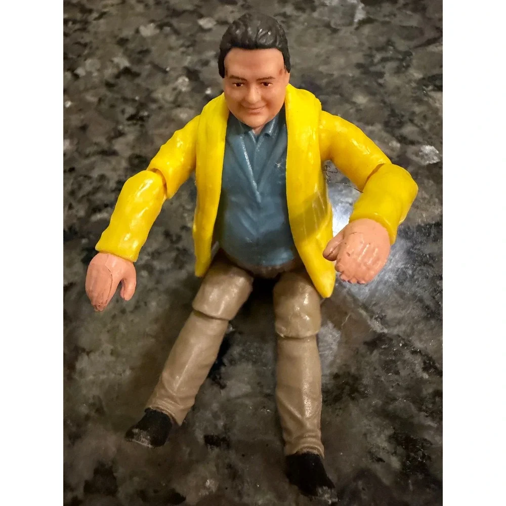 Mattel Jurassic Park Dennis Nedry Action Figure Yellow Raincoat Legacy Figure